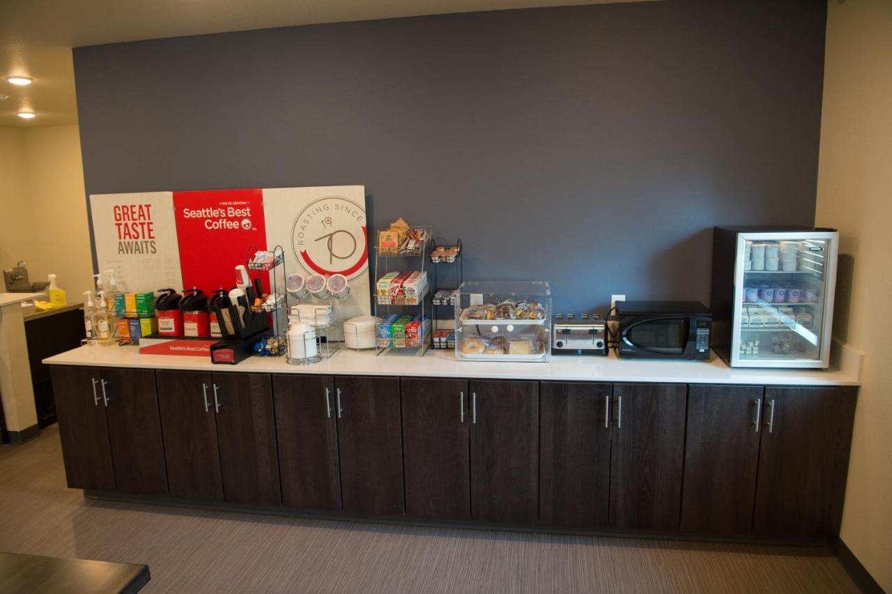 Cobblestone Inn & Suites - Forest City Luaran gambar