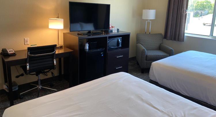 Cobblestone Inn & Suites - Forest City Luaran gambar